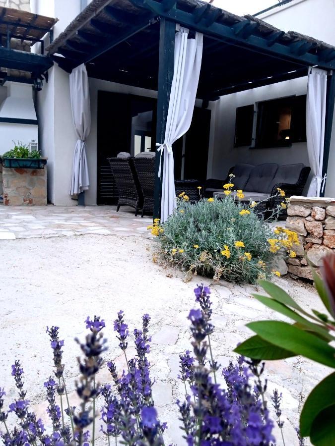 Lavender Hill Hvar Villa - Pool, Jacuzzi,Sauna,Bbq Стари Град Экстерьер фото