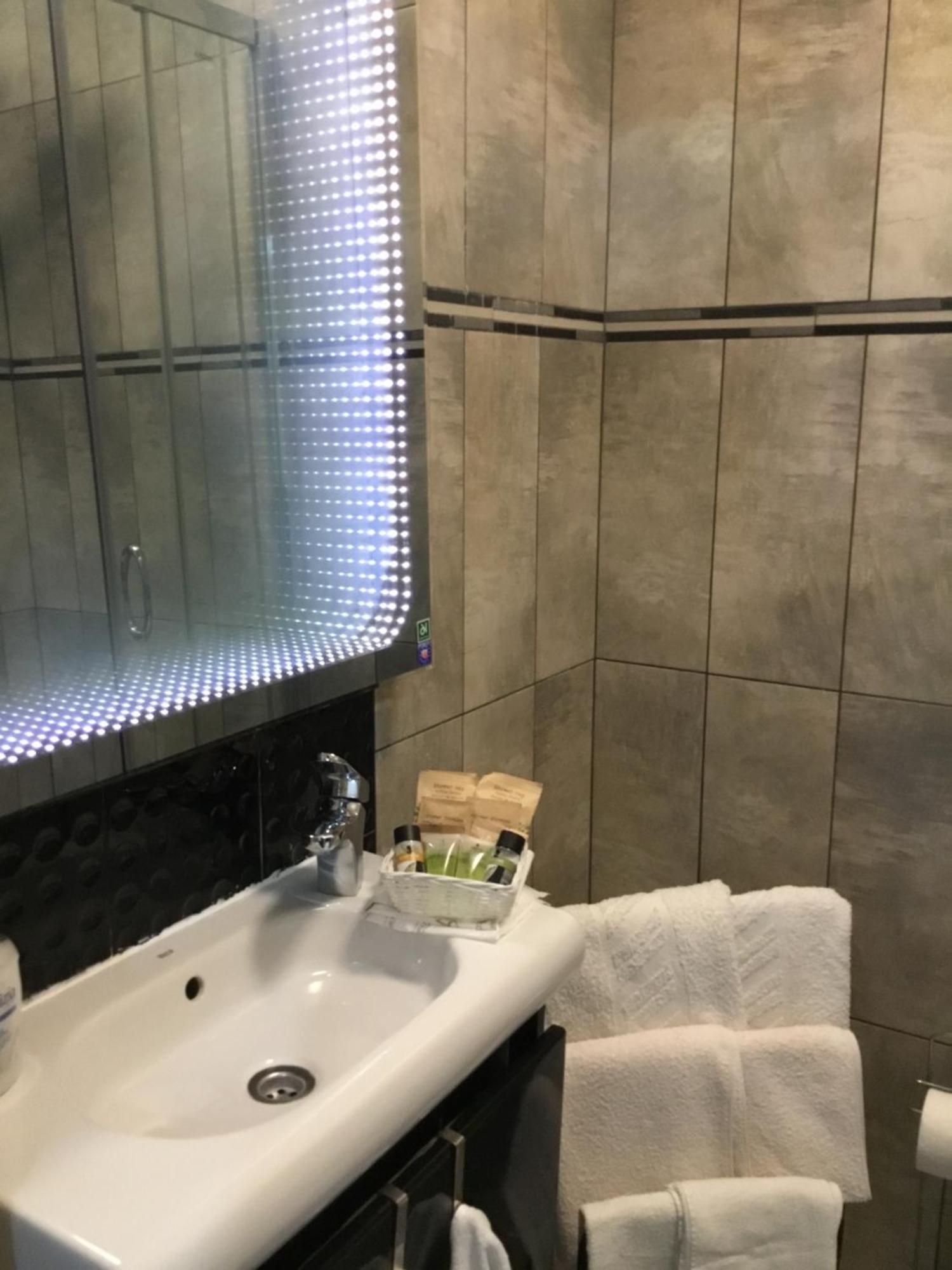 Lavender Hill Hvar Villa - Pool, Jacuzzi,Sauna,Bbq Стари Град Экстерьер фото
